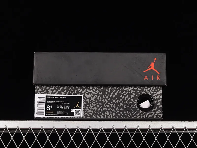 All categories Air Jordan Jordan series basketball shoes Air Jordan 3 Air Jordan 3 Retro AJ3 Joe 3 joint white and green 594282-233
